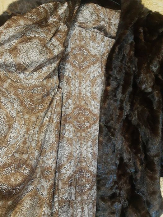 Палто,косъм,късо,леко разкроено,уникално,голяма гръд.обиколка,леко,топ