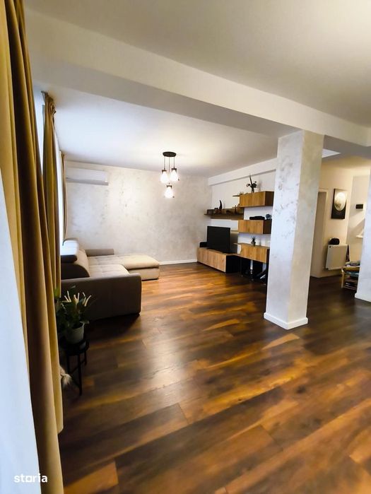 Duplex modern in Pipera, de inchiriat cu 3 locuri de parcare si gradin