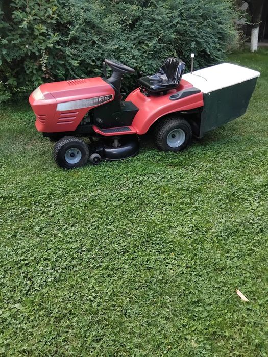 Tractoras tuns gazon/ iarba Jonsered ICT  13