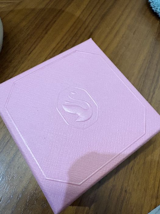 обеци swarovski