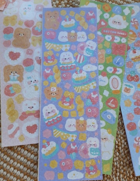 продам пенал, коврик для мышки, подставки