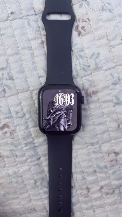 apple watch se 44mm