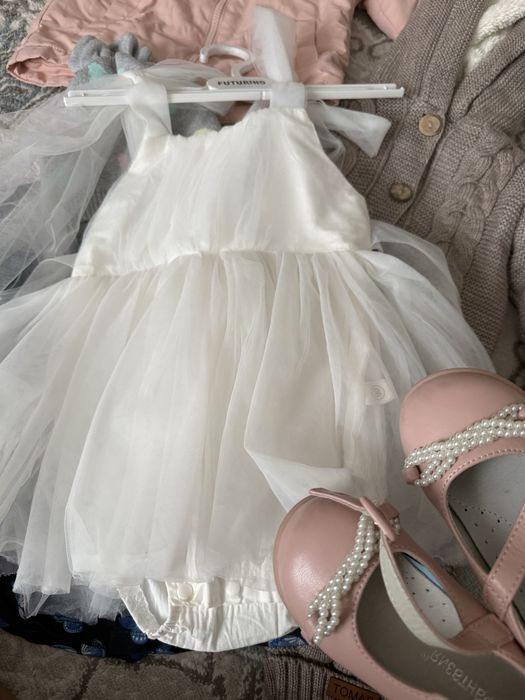 Пакет вещей на девочку, в отличн. состоянии