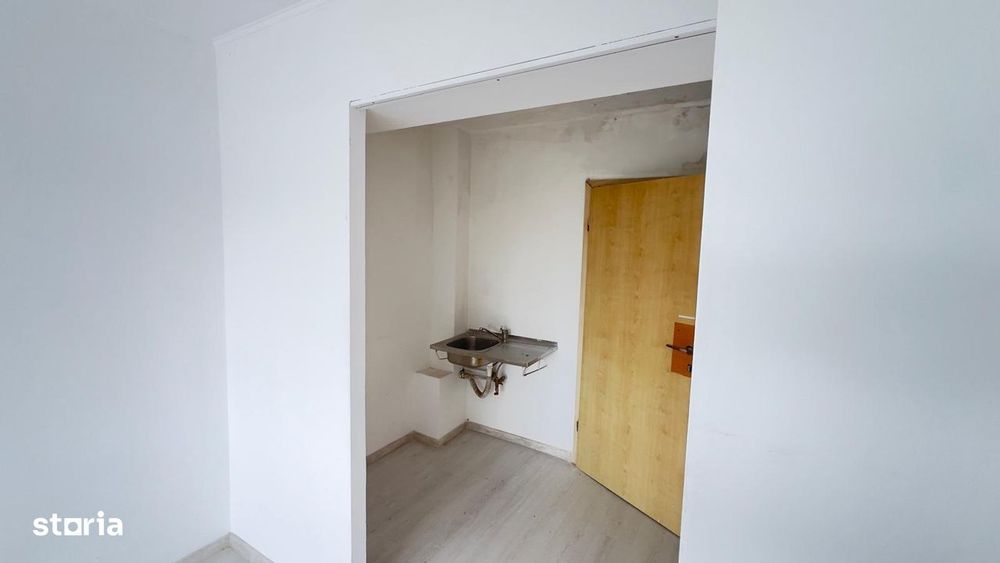 Garsoniera de vanzare Pitesti Str Depozitelor nr 31