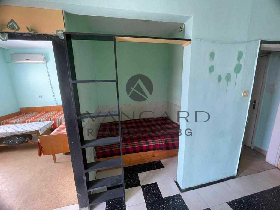 Продава се Двустаен апартамент в Пловдив, Тракия - 51 кв.м за 1471 €/кв.м - Снимка #4