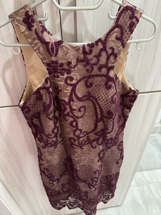 Рокля с дантела - 38 номер