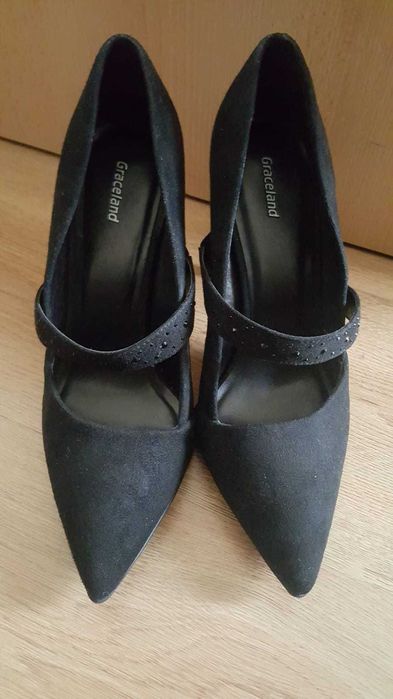 Pantofi de dama negri imitatie piele intoarsa marimea 39 Graceland