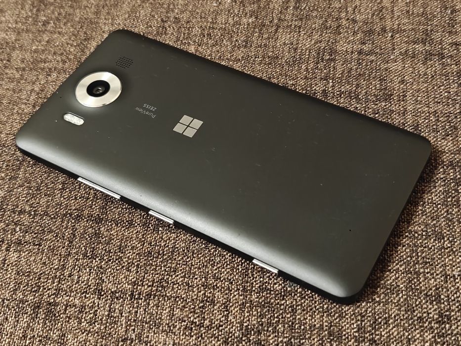 Microsoft Lumia 950 + alte modele colecție