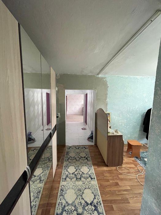 Сдам 3 комнатную квартиру в районе 4 школы ул.Киевская