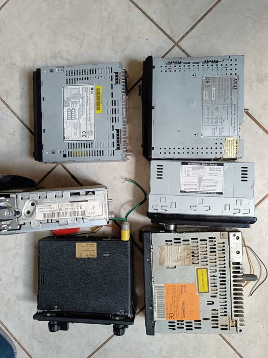 radiocasetofoane si cd auto VW skoda jvc philips