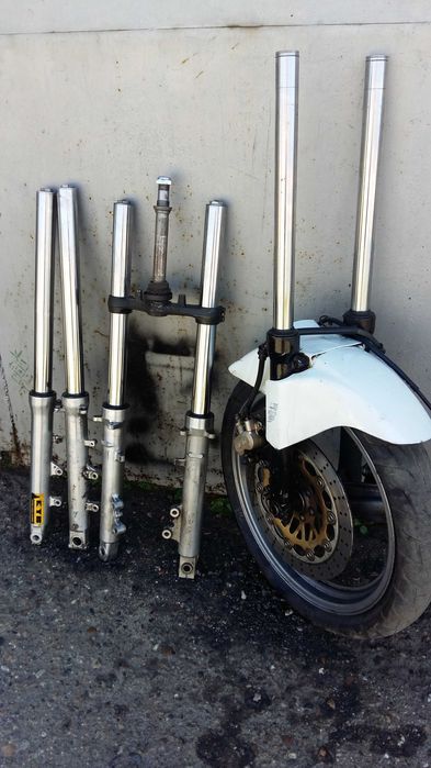 вилка на мотоцикл