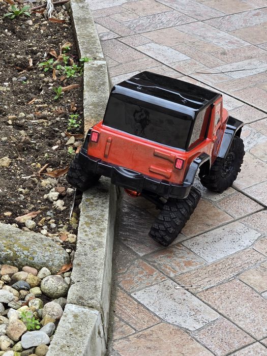 Краулер 1/10 продажба-бартер