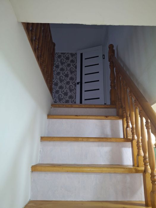 Сдается частный двухэтажный дом (мансард)