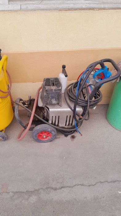 Карчер сотилади комплект