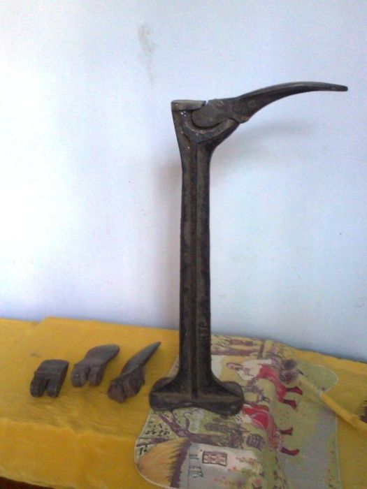 Лапа сапожная со сменными насадками