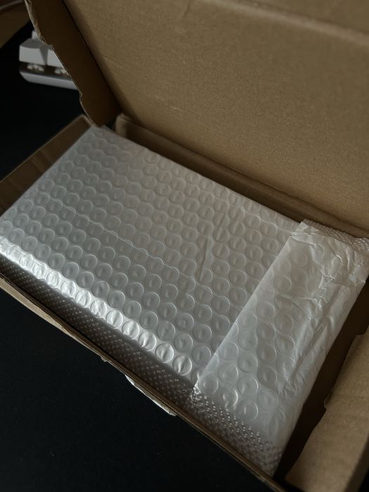 Продам защитное стекло