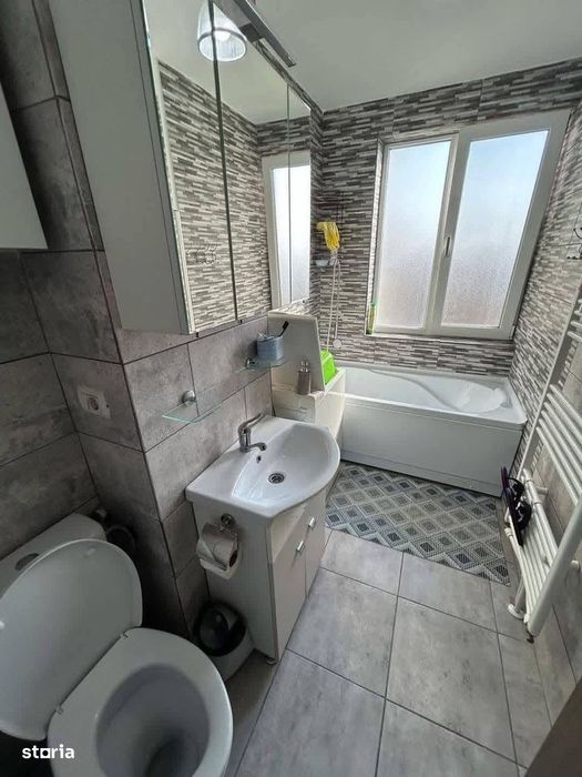 De vanzare apartament cu 2 camere,zona ultracentrala,mobilat și utilat