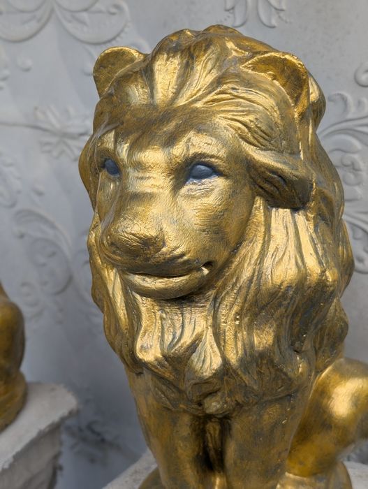 Decoratii gradina din beton, figurine din ciment, lei  gard Calarasi