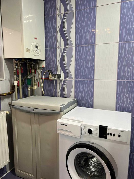 De inchiriat casa pe parter, 2 camere, renovata integral, sector 5 .