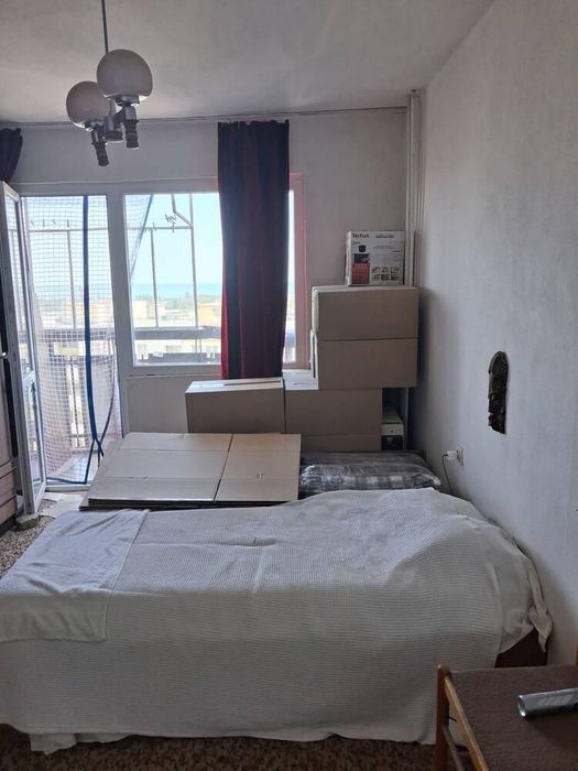 Двустаен апартамент в ж.к Меден Рудник зона А