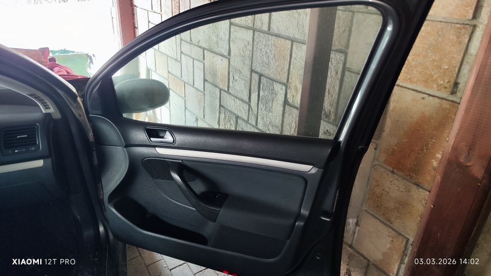 VW Golf 5 1.6 BSE 2008 г. – НА ЧАСТИ (Бензин + Газ)