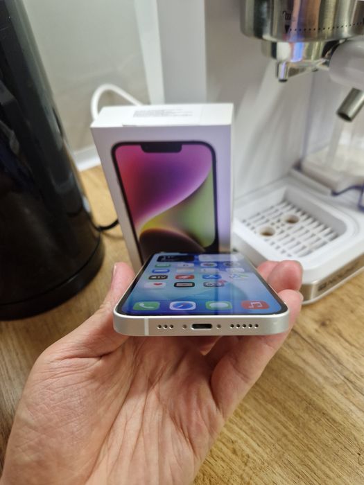 iPhone 14 128 в красивом цвете