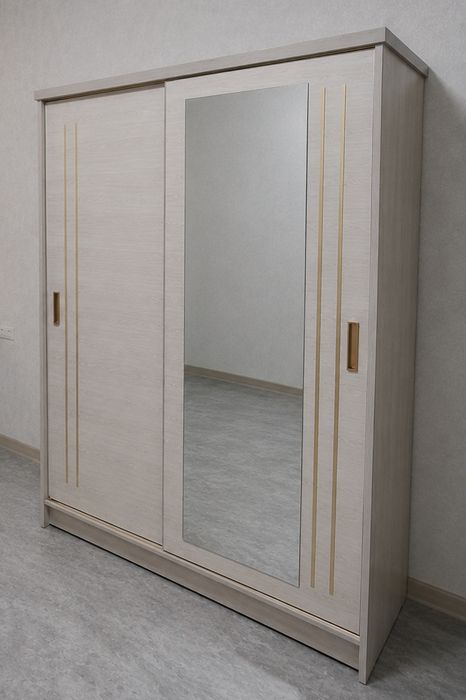 Shkaf. 1.40×2 m : __kravat 2 ta : 2m × 90 sm:__gardirob 1m × 80 sm: