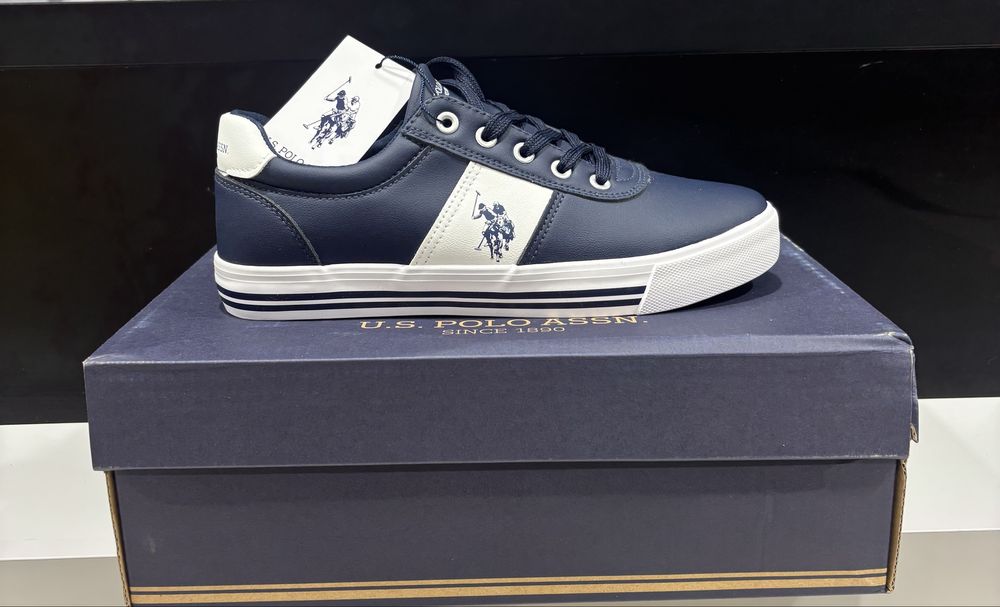 Adidasi U.S Polo assn noi in cutie