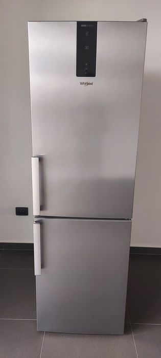 Хладилник Whirlpool като нов в гаранция