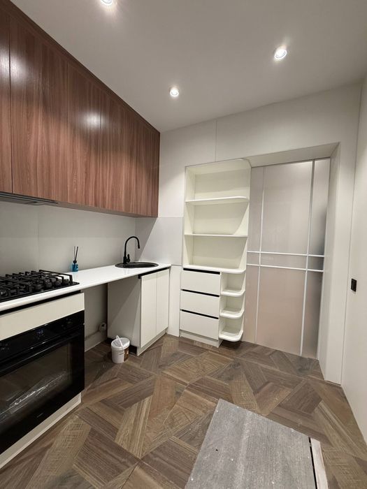 Юнусабад 13кв 2/1/5 С огородом Ориентир: Самара