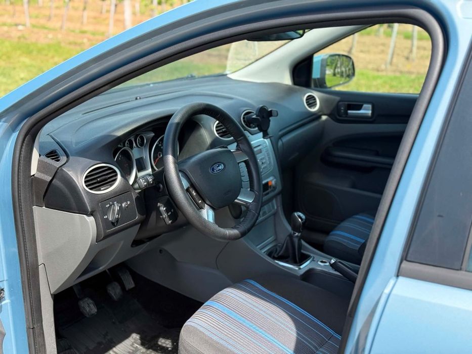 FORD Focus 2008 — imagine 5