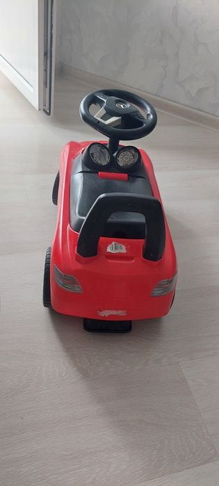 Детская машинка б/у