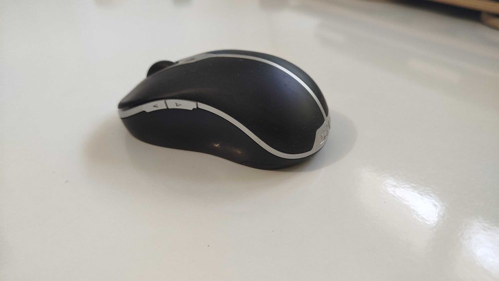 Mouse bluetooth Dell (hardware Logitech)