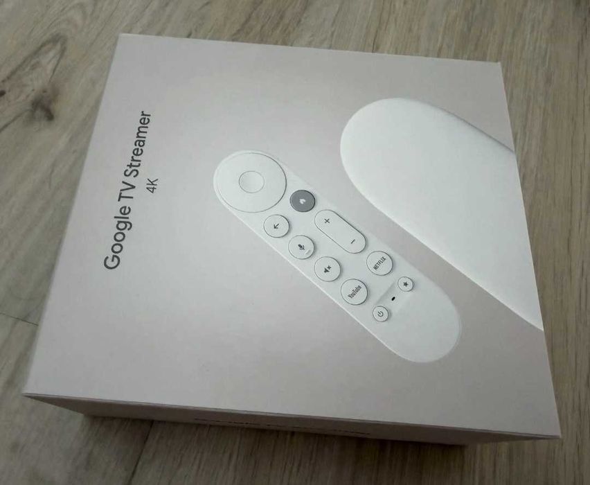 Chromecast with Google TV Streamer 4K HDR Streaming Android TV - NEW & ORIGINAL