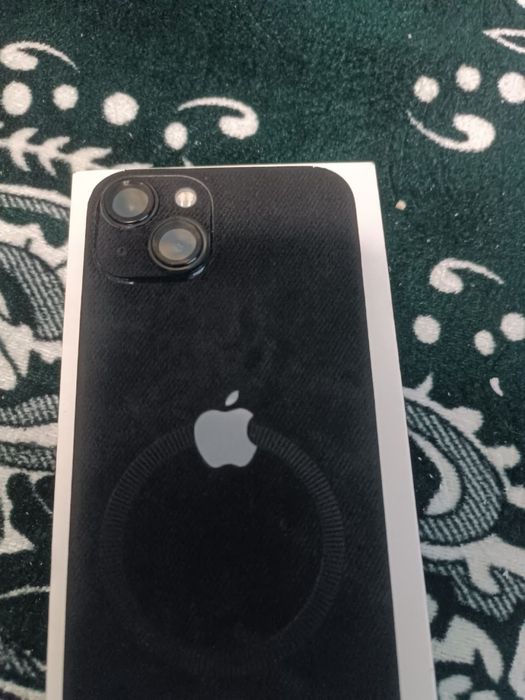 Iphone 13 midnight full