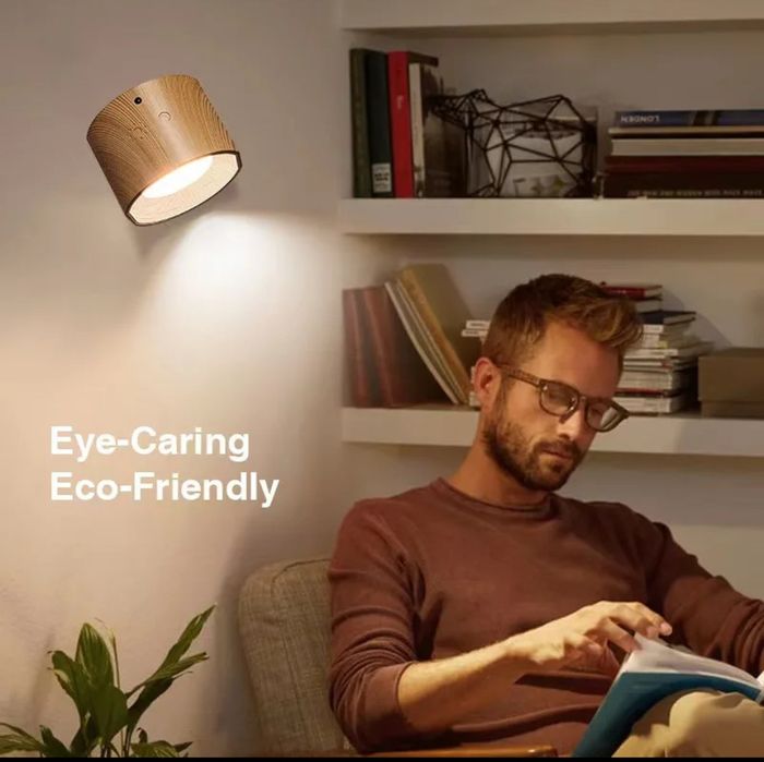 Настенный светильник