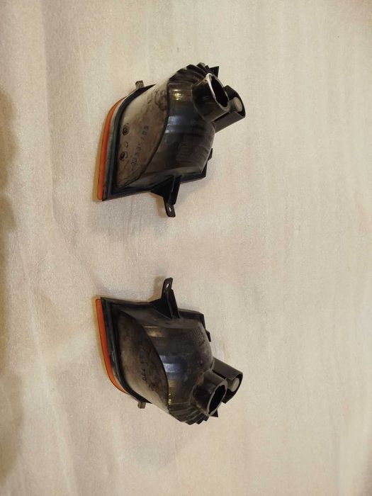 Мигач Nissan Micra K12