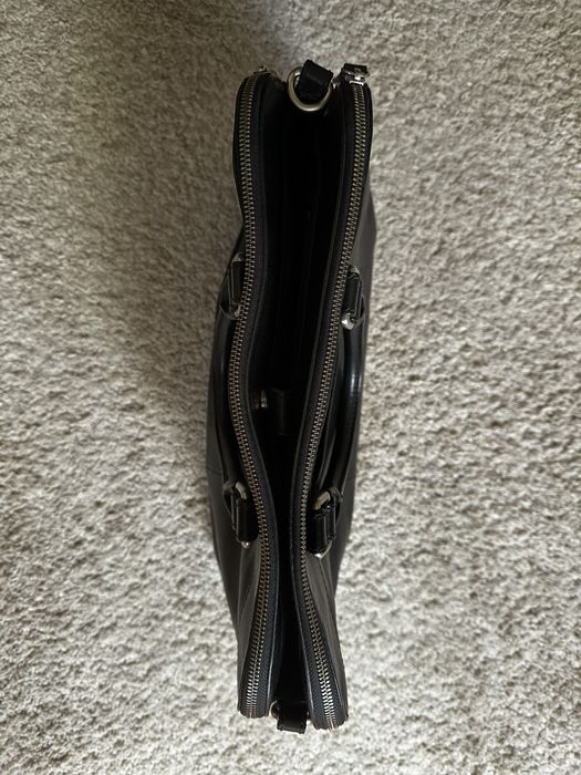 Servieta office, laptop