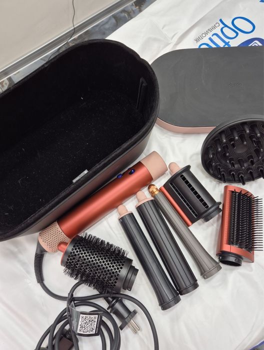 Dyson, пълен комплект