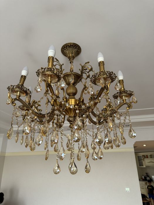 Стильные люстры б/у в отличном состоянии