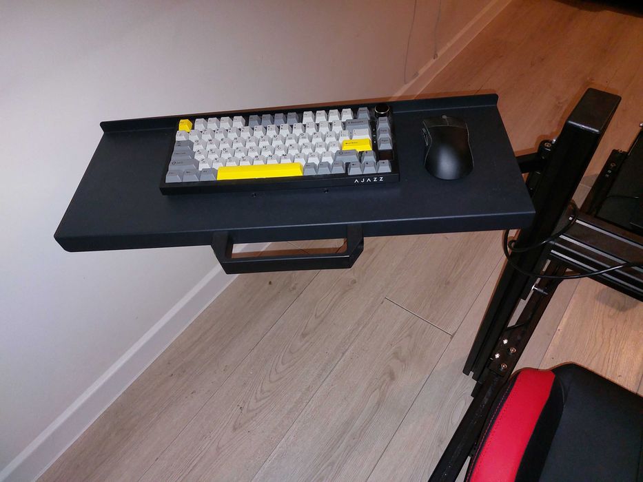 Гоночный сетап Moza R5 + Art Cockpit 4080