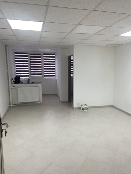 Garsoniera semidecomandat brazda g4