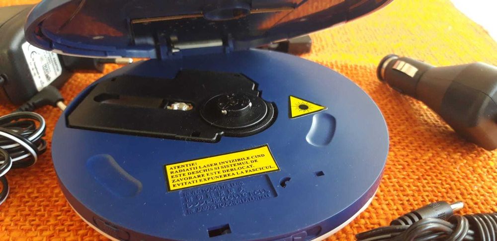 Compact disc digital audio Watson model CD1211.