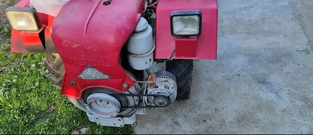 Vând tractor Pasquali