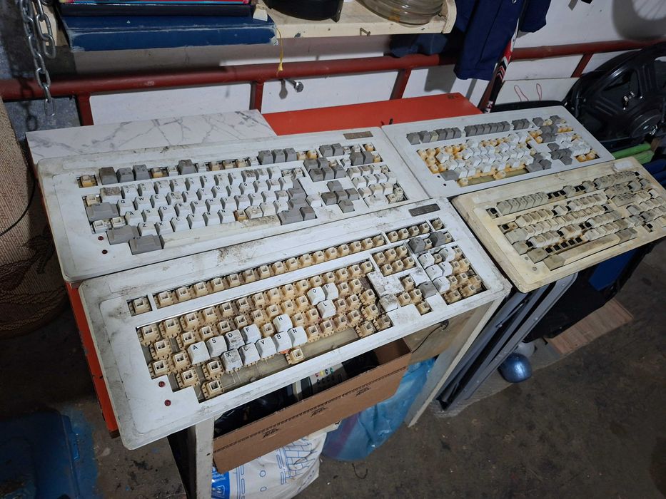 ICE Felix Tastatura Romaneasca VDT 52S (1990)  - De Colecție Vintage Industriale