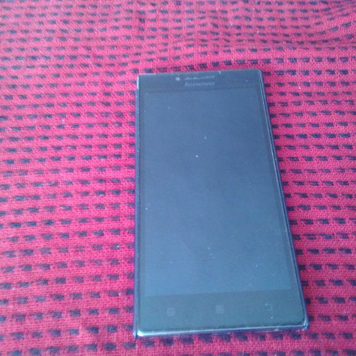Lenovo P70-A смартфон