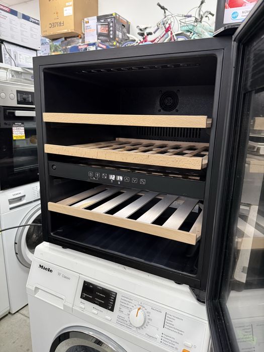 Нова!! Хладилна витрина FRILEC