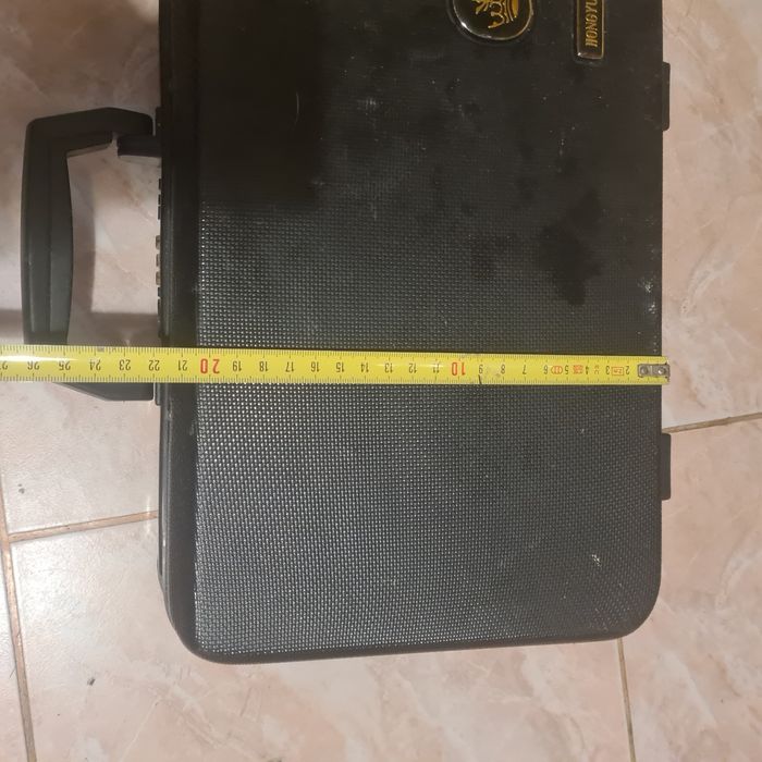 Cutie cu cifru pentru pistol