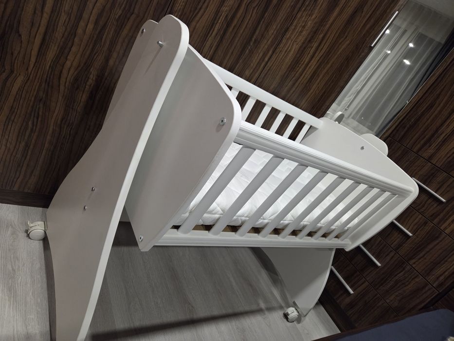 Бебешко легло-люлка Lorelli