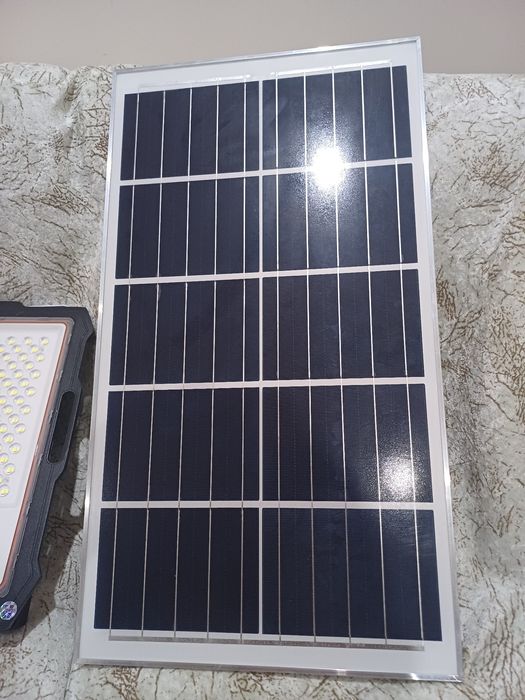 Лед лампа със Саламин панил